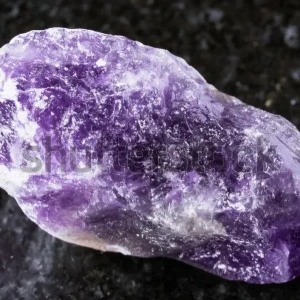 Minerales energéticos, piedras preciosas, gemas, protección, amuletos, talismanes